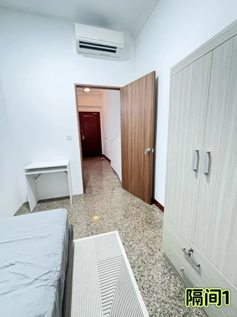An NUS student favourite: all-female, no live-in landlord, affordable rent — Original photo 2