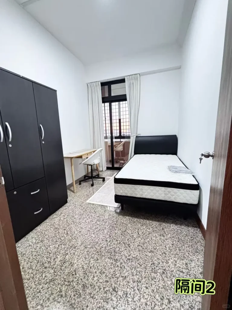An NUS student favourite: all-female, no live-in landlord, affordable rent — Original photo 3