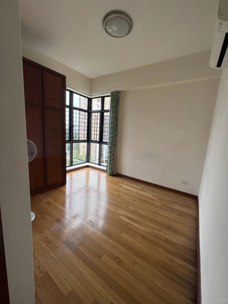 Condo room for rent in Dover, near NUS and SIM — Original photo 3