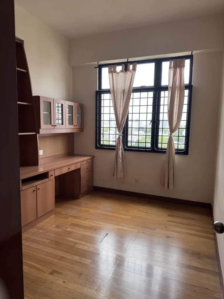 Condo room for rent in Dover, near NUS and SIM — Original photo 4
