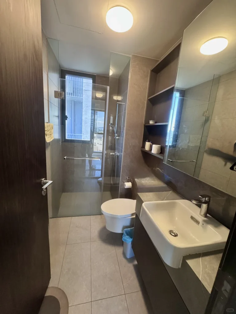 Parc Clematis: 3-bedroom, 2-bathroom home for sale — Original photo 8
