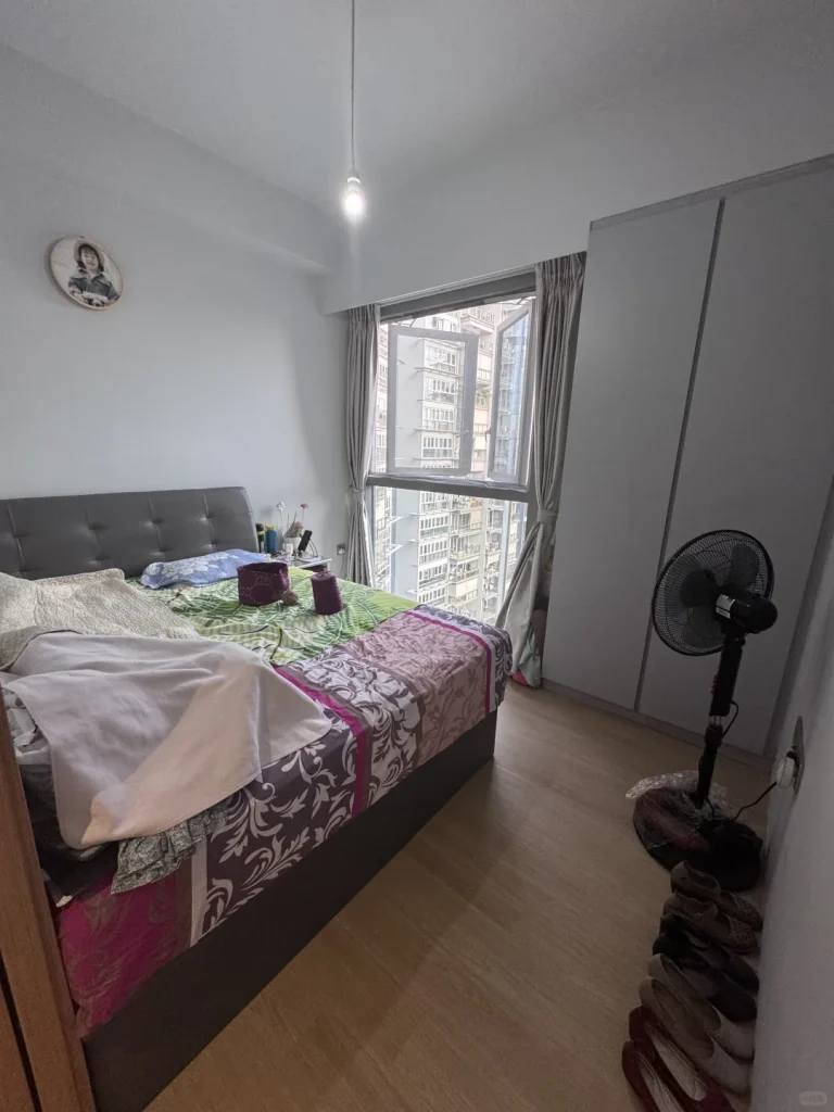 The Scala one-bedroom studio near Australian International and Stamford — Original photo 5